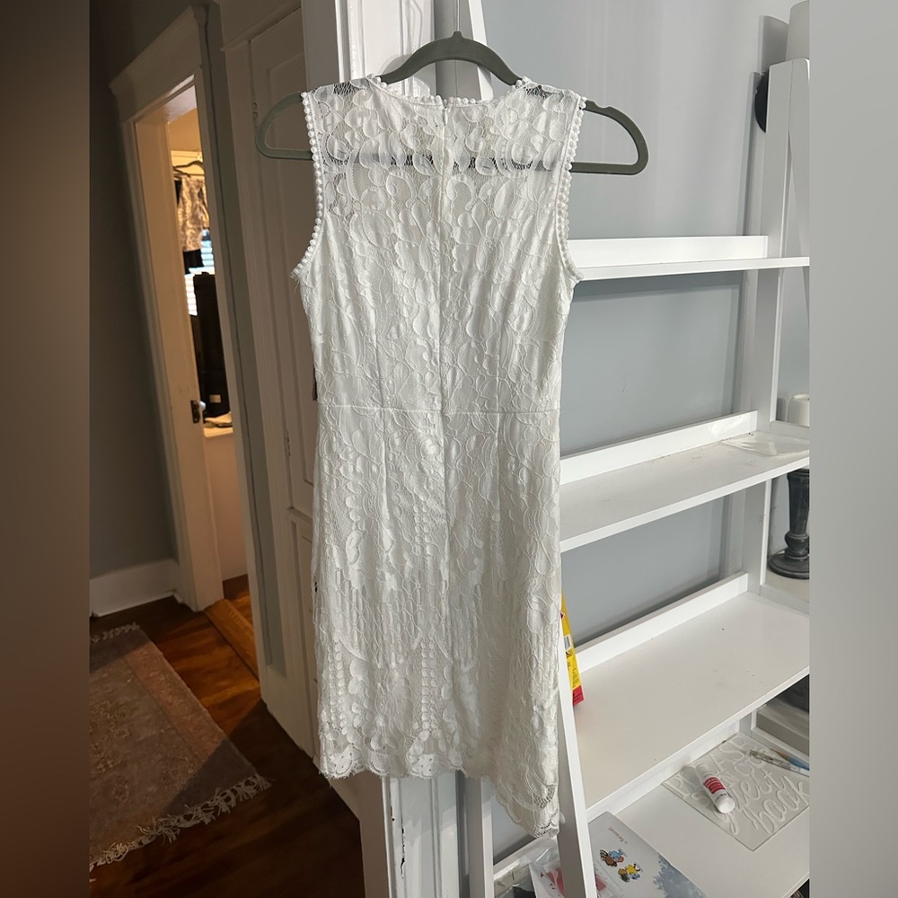 Lace white dress - Picture 3 of 5